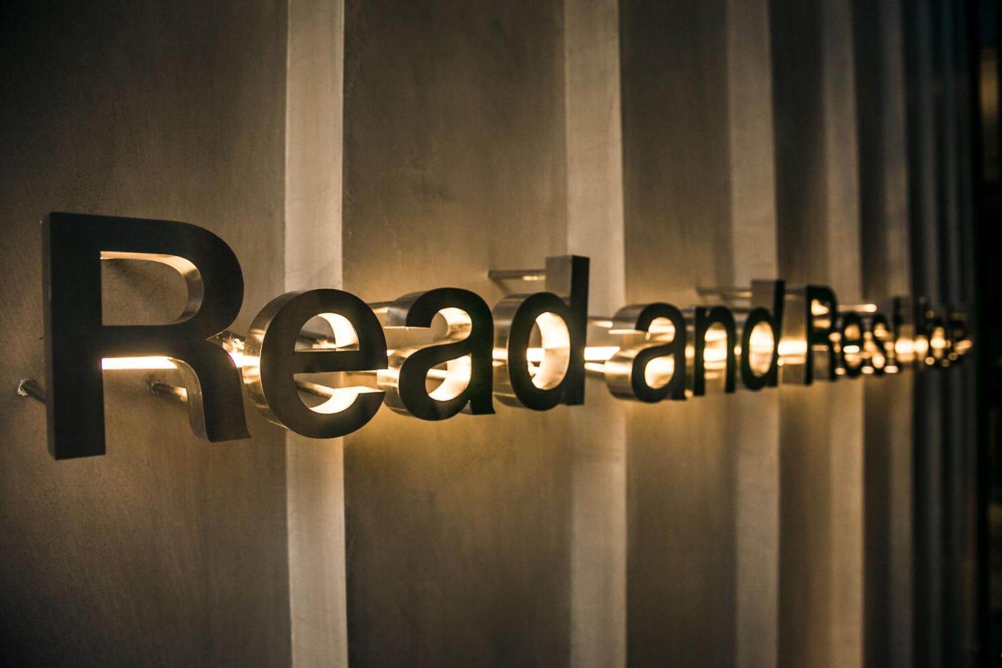Read And Rest Hotel Пекин Екстериор снимка